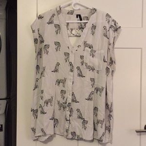 Big Cat safari top with back cut out and design